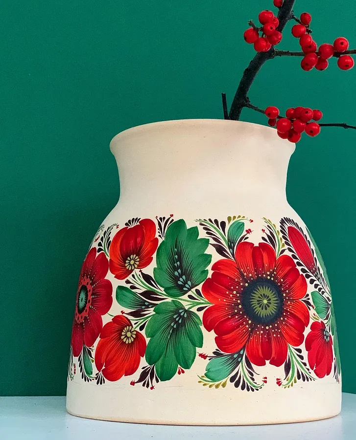 Image of Untitled by Olena Grishyna, size: h 18 см , made of ceramics/acrylic/glaze, Ceramics medium, priced at €190