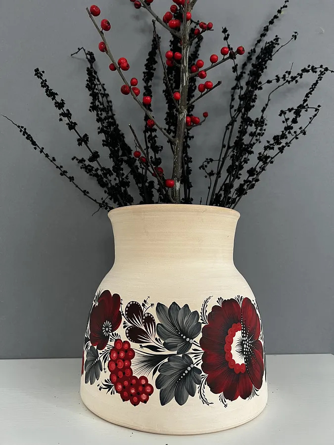 Image of Untitled by Olena Grishyna, size: h 18 см, made of ceramics/acrylic/glaze, Ceramics medium, priced at €190