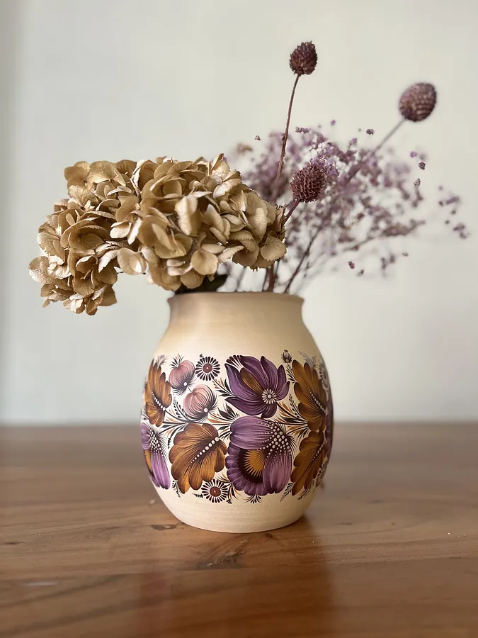 Image of Untitled by Olena Grishyna, size: h 18 см, made of ceramics, acrylic, glaze, Ceramics medium, priced at $160